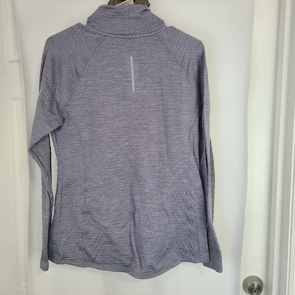 RBX Woman's Preformance Activewear Workout Shirt, Size: Large Color: Grey - Picture 9 of 14